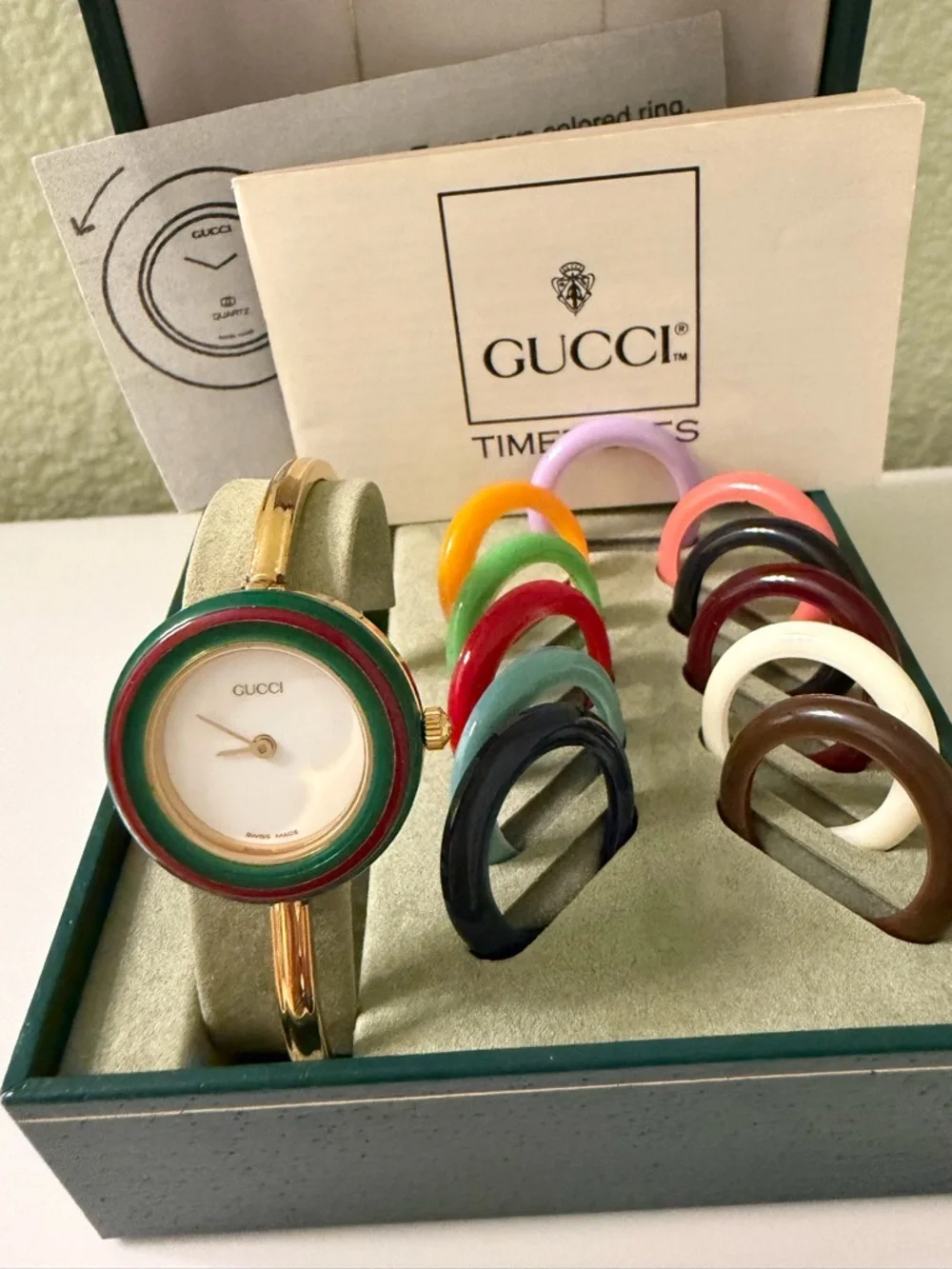 ~Vintage~Auth GUCCI Interchangeable Bezel Bracelet Bangle Watch~Box & Papers